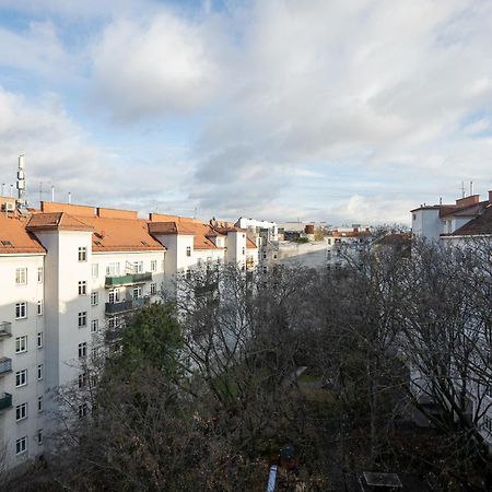 Apartment With A Private Terrace Located Right Near Belvedere Castle, 15 Minutes Away From Stephansdom Vídeň Exteriér fotografie