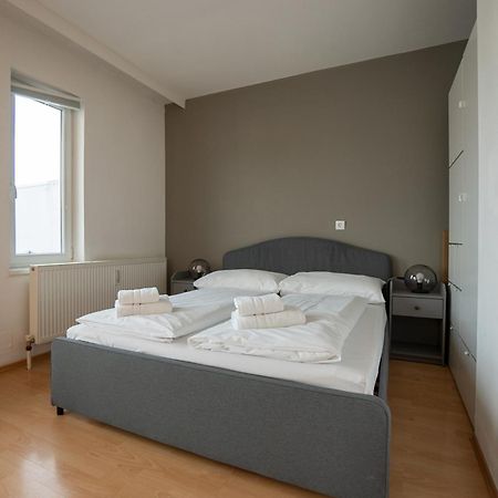 Apartment With A Private Terrace Located Right Near Belvedere Castle, 15 Minutes Away From Stephansdom Vídeň Exteriér fotografie
