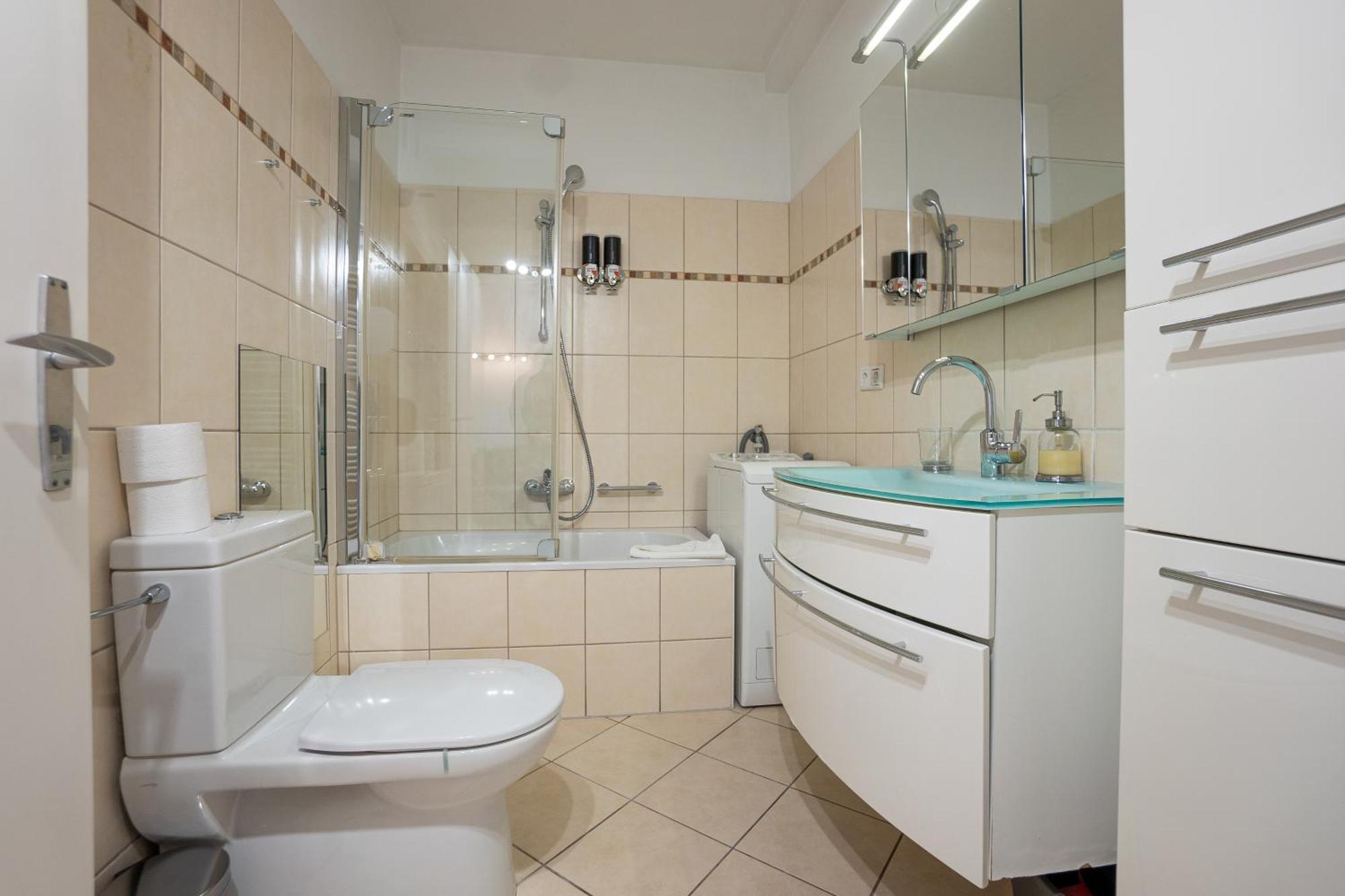 Apartment With A Private Terrace Located Right Near Belvedere Castle, 15 Minutes Away From Stephansdom Vídeň Exteriér fotografie